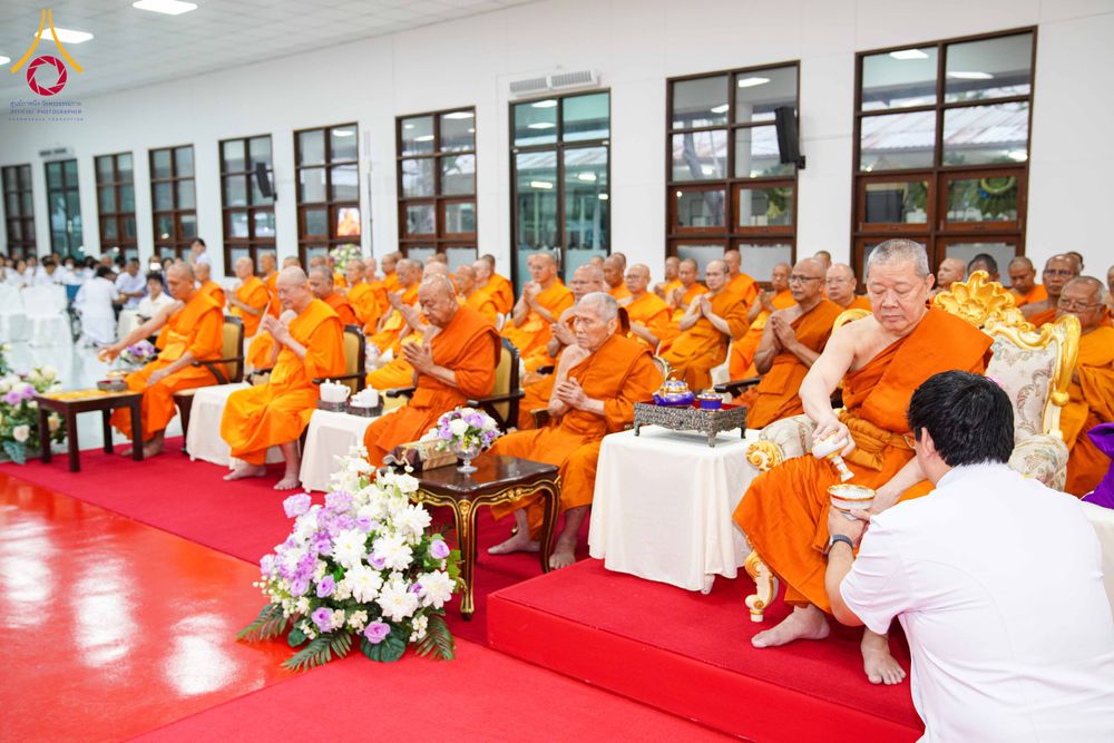 ภาพ No.315176:วันจันทร์ที่ 23 มีนาคม พ.ศ. 2569 พิธีบำเพ็ญกุศล คุณพ่อณรงค์ จินตมากุล  สิริอายุ 99 ปี 11 เดือน โยมบิดา พระครูปลัดรัตนวีรวัฒน์ (รังสฤษดิ์ อิทฺธิจินตโก) ที่ปรึกษาเจ้าคณะจังหวัดปทุมธานี เจ้าอาวาสวัดพระธรรมกาย  ณ ห้องปลูกศรัทธา 2 วัดพระธรรมกาย ปทุมธานี