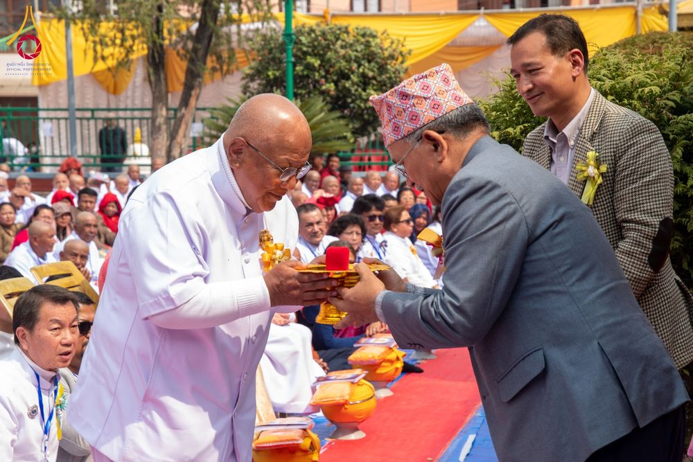 ภาพ No.129788:พิธีตัดปอยผมและแห่นาคธรรมทายาท ในโครงการบรรพชา 1,250 รูป ณ แดนประสูติ สวนลุมพินี ประเทศเนปาล วันที่ 2 มีนาคม พ.ศ. 2567