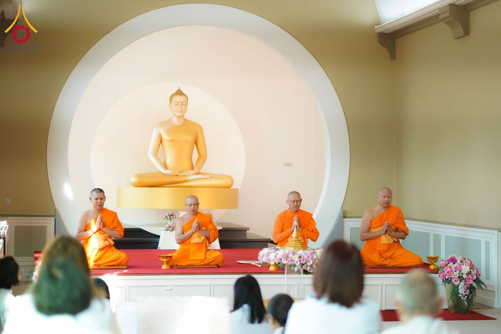 ภาพ No.328703:วันอาทิตย์ที่ 10 พฤษภาคม พ.ศ. 2569 พิธีสักการะพระบรมสารีริกธาตุ ณ วัดพระธรรมกายเบลเยียม