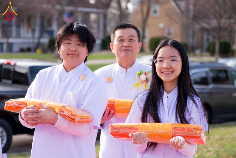 ภาพ No.318940:วันที่ 29 มีนาคม พ.ศ.2569 พิธีทอดผ้าป่าวัดพระธรรมกาย 20 ศูนย์สาขา และการประชุมภาคพื้นอเมริกา ไตรมาสที่ 1/2569 วัดพระธรรมกายชิคาโก ประเทศสหรัฐอเมริกา