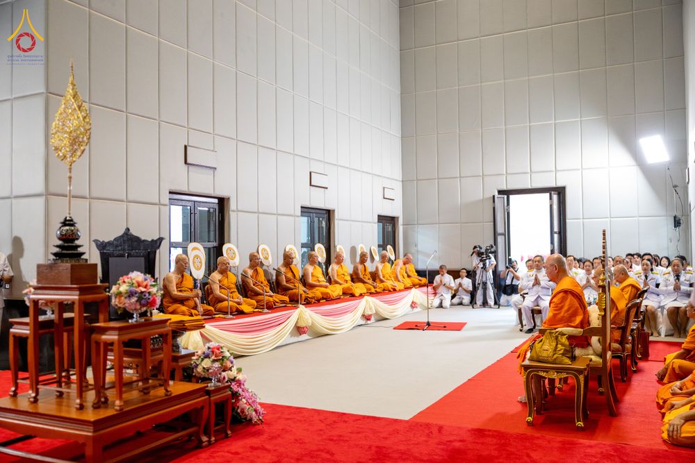 ภาพ No.332311:วันเสาร์ที่ 6 มิถุนายน พ.ศ.2569 พิธีต้อนรับสัญญาบัตร พัดยศ พระราชภาวนาวชิรวิเทศ วิ. ณ อุโบสถพระไตรปิฏก วัดพระธรรมกาย