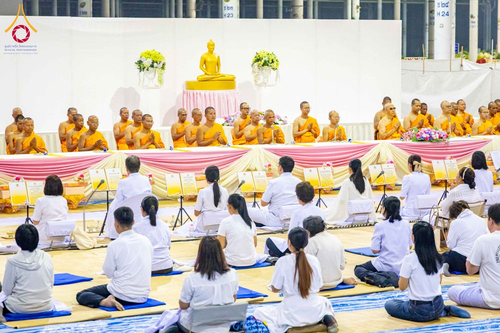 ภาพ No.306371:วันที่ 30 มกราคม พ.ศ. 2569 พิธีถวายภัตตาหารเป็นสังฆทาน แด่พระธรรมยาตรา ณ วัดพระธรรมกาย  จังหวัดปทุมธานี ในโครงการธรรมยาตรา กตัญญูบูชา มหาปูชนียาจารย์ พระมงคลเทพมุนี(สด จนฺทสโร) พระผู้ปราบมาร อนุสรณ์สถาน 7 แห่ง ปีที่ 14