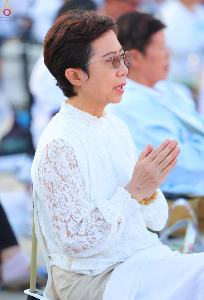 ภาพ No.302071:วันที่ 23 มกราคม พ.ศ. 2569 พิธีจุดประทีปธรรมถวายเป็นพุทธบูชา และบูชาธรรมมหาปูชนียาจารย์  ณ อนุสรณ์สถานลำดับที่ 5 สถานที่เผยแผ่วิชชาธรรมกายครั้งแรก อนุสรณ์สถานบางปลา วัดบางปลา อำเภอบางเลน จังหวัดนครปฐม ในโครงการธรรมยาตรา กตัญญูบูชา มหาปูชนียาจารย์ พระมงคล