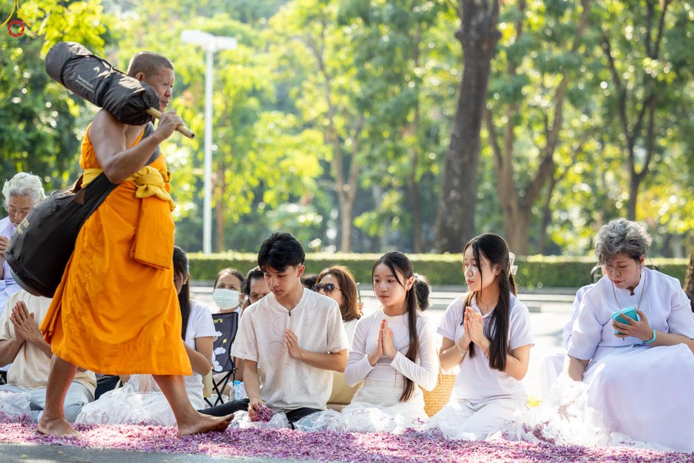 ภาพ No.305809:วันที่ 25 มกราคม พ.ศ. 2569 พิธีต้อนรับพระธรรมยาตรา วัดพระธรรมกาย(ภาพชุดที่ 3) ในโครงการธรรมยาตรา กตัญญูบูชา มหาปูชนียาจารย์ พระมงคลเทพมุนี(สด จนฺทสโร) พระผู้ปราบมาร อนุสรณ์สถาน 7 แห่ง ปีที่ 14