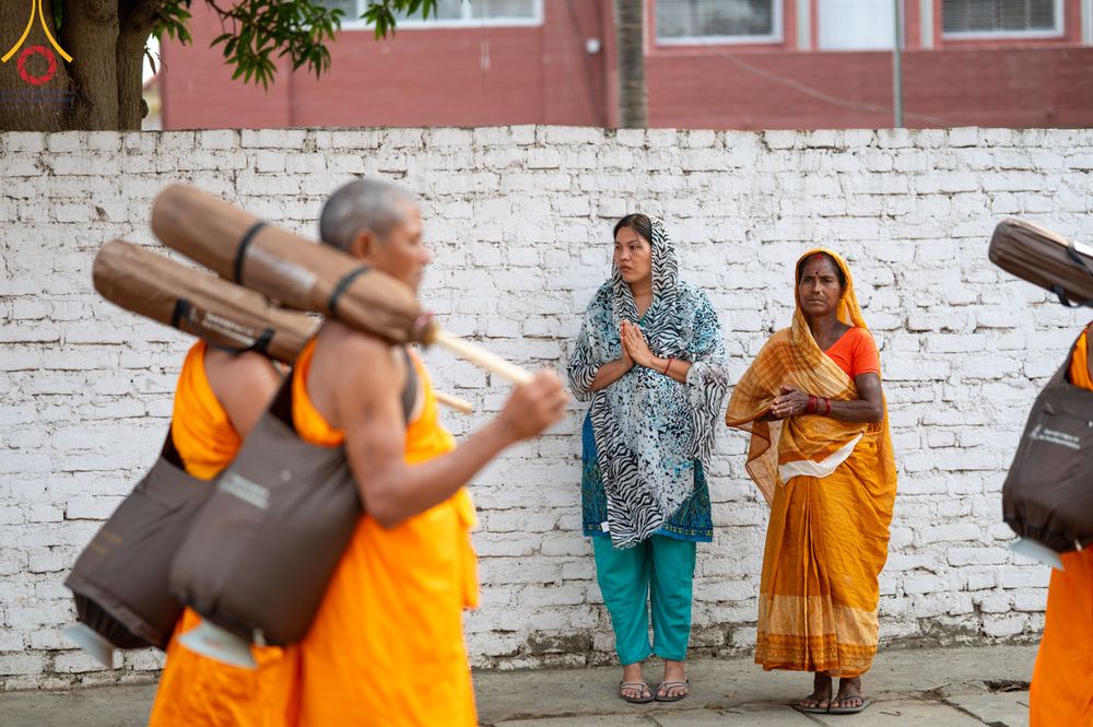 ภาพ No.317022:วันเสาร์ที่ 28 มีนาคม พ.ศ.2569 ธรรมยาตราจาริก ณ ซุ้มประตูลุมพินีเกต(Lumbini Gate) ประเทศเนปาล