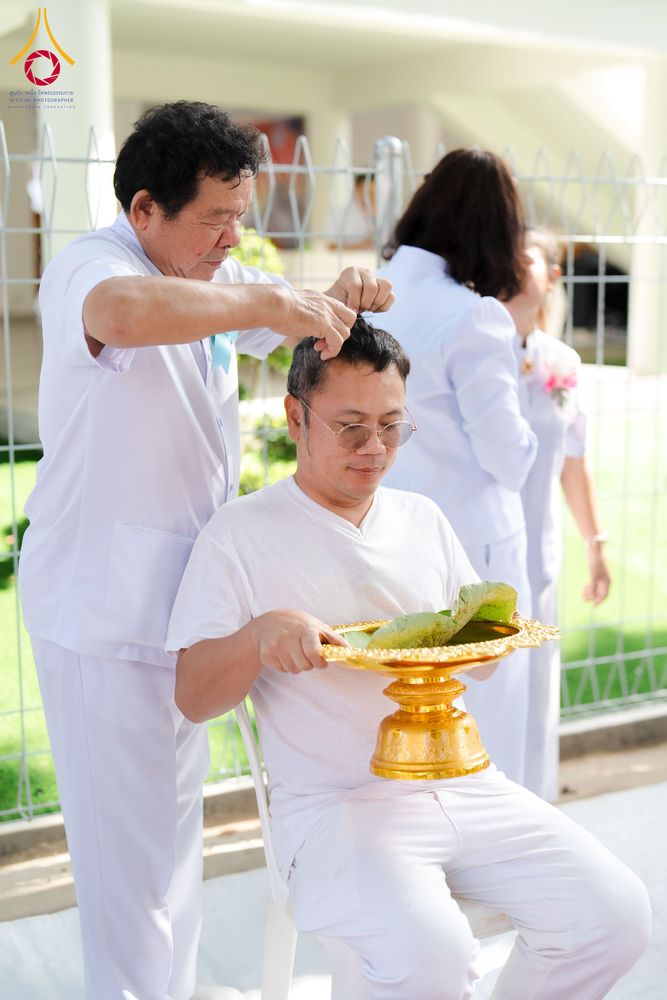 ภาพ No.341228:วันอาทิตย์ที่ 26 กรกฎาคม พ.ศ. 2569 ​โครงการอุปสมบทหมู่บูชาธรรมมหาปูชนียาจารย์ รุ่นที่ ๑ วัดกลางธนรินทร์ ต.บ้านแป้ง อ.พรหมบุรี จ.สิงห์บุรี