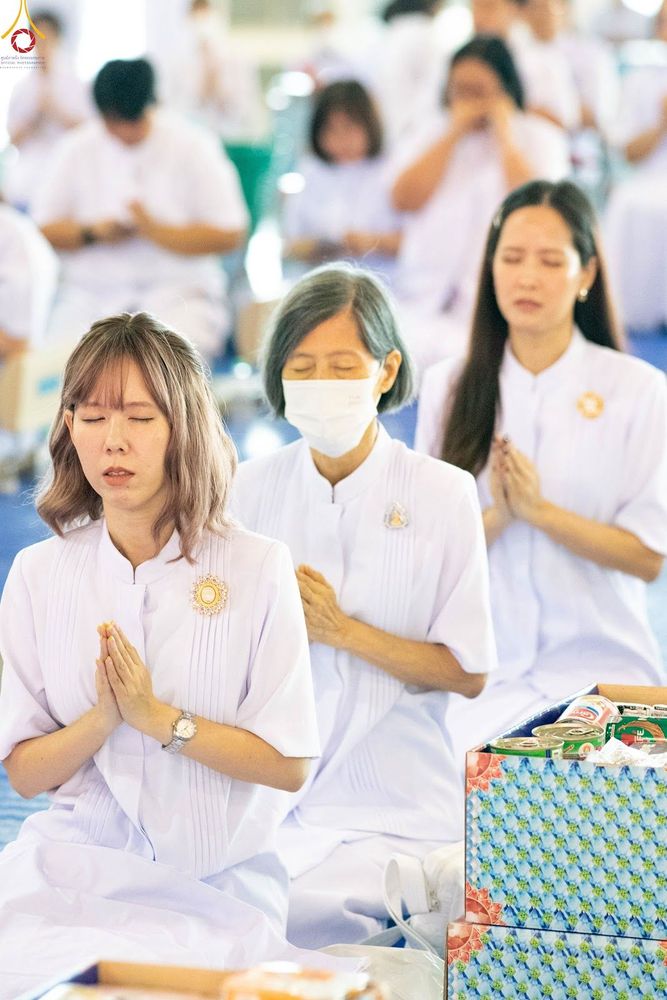 ภาพ No.345354:วันพฤหัสบดีที่ 27 สิงหาคม พ.ศ.2569 พิธีตักบาตรในวันธรรมชัย ณ สภาธรรมกายสากล วัดพระธรรมกาย ปทุมธานี