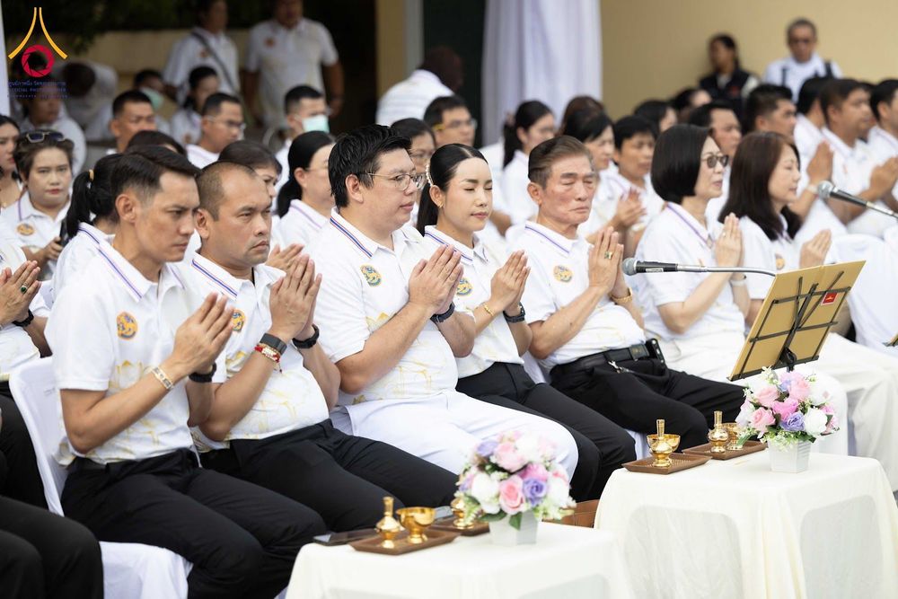 ภาพ No.346986:วันอาทิตย์ที่ 30 สิงหาคม พ.ศ. 2569  พิธีทำบุญตักบาตรพระ 123 รูป เนื่องในโอกาสครบรอบ 122 ปี แห่งการก่อตั้งอำเภอคลองหลวง จังหวัดปทุมธานี ณ บริเวณหน้าที่ว่าการอำเภอคลองหลวง