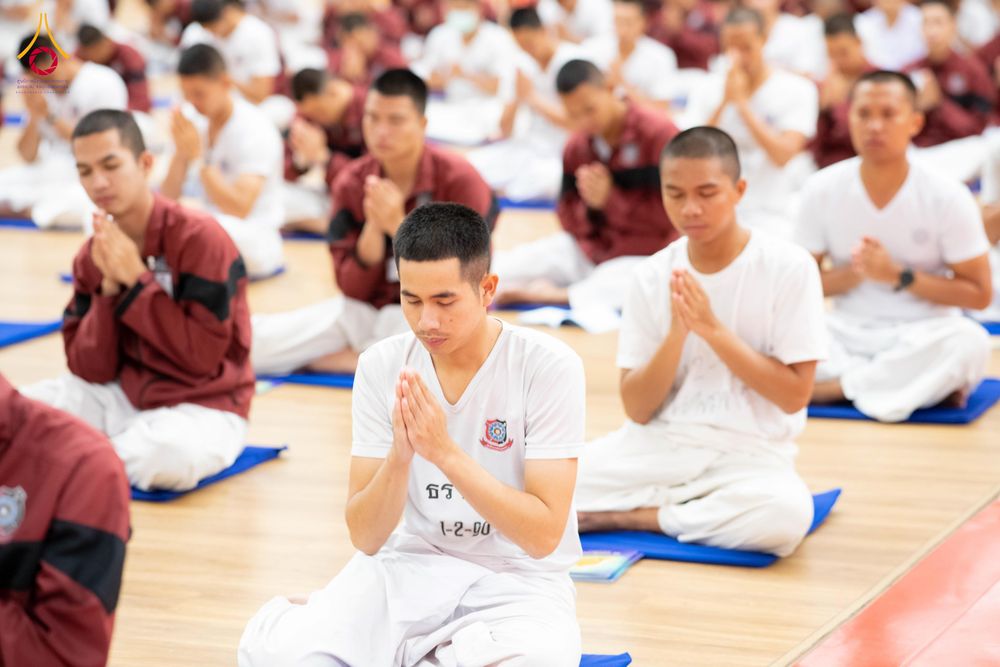ภาพ No.350459:วันที่ 19-20 กันยายน พ.ศ. 2569 โครงการบรรพชาพัฒนาคุณธรรม จริยธรรม สำหรับนักเรียนนายสิบตำรวจ (นสต.) รุ่นที่ 16 ศูนย์ฝึกอบรมตำรวจภูธรภาค 1 ณ สภาธรรมกายสากล ห้องแก้วสารพัดนึก 2