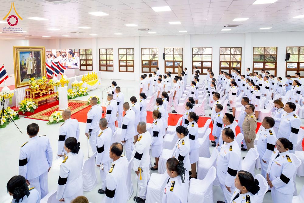 ภาพ No.276111:วันที่ 5 ธันวาคม พ.ศ. 2568 พสกนิกรอำเภอคลองหลวง พร้อมใจบำเพ็ญกุศลอุทิศถวาย “ในหลวงรัชกาลที่ 9” น้อมรำลึกในพระมหากรุณาธิคุณ เนื่องในวันคล้ายวันพระบรมราชสมภพ วันชาติ และวันพ่อแห่งชาติ ณ อาคารปลูกศรัทธา 2 วัดพระธรรมกาย อำเภอคลองหลวง จังหวัดปทุมธานี