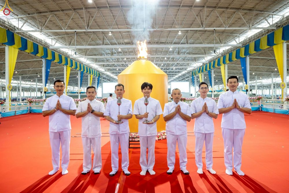 ภาพ No.239114:วันอาทิตย์ที่ 17 สิงหาคม พ.ศ. 2568 งานบุญวันอาทิตย์ พิธีจุดเทียนใจ ไฟนิรันด์ อนันตชัย ณ วัดพระธรรมกาย จ.ปทุมธานี