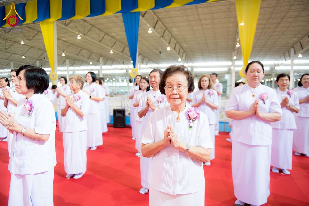 ภาพ No.261304:วันอาทิตย์ที่ 5 ตุลาคม พ.ศ. 2568 พิธีจุดเทียนใจ ไฟนิรันด์ อนันตชัย ณ สภาธรรมกายสากล วัดพระธรรมกาย