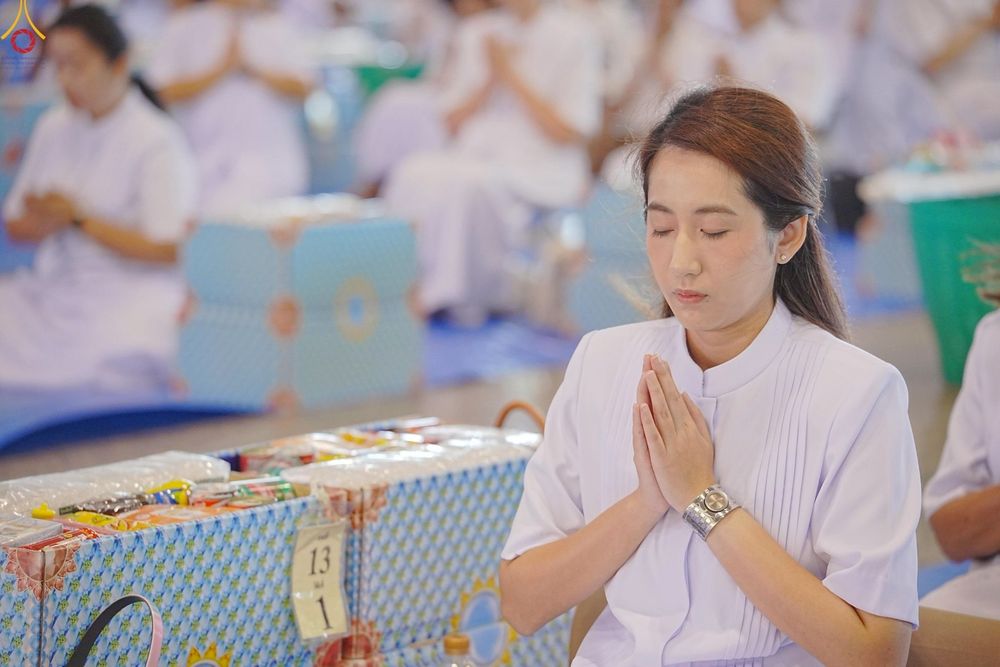 ภาพ No.240418:วันพุธที่ 27 สิงหาคม พ.ศ. 2568 พิธีตักบาตร ในวันธรรมชัย ณ วัดพระธรรมกาย จ.ปทุมธานี