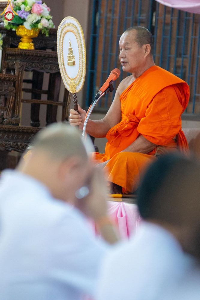 ภาพ No.189908:พิธีทอดผ้าป่าทำนุบำรุงศาสนสถาน ณ วัดอัมพวัน ต.สองพี่น้อง อ.สองพี่น้อง จ.สุพรรณบุรี ในโครงการธรรมยาตรา กตัญญูบูชา มหาปูชนียาจารย์ พระมงคลเทพมุนี(สด จนฺทสโร) พระผู้ปราบมาร อนุสรณ์สถาน 7 แห่ง ปีที่ 13 วันที่ 5 มกราคม พ.ศ. 2568