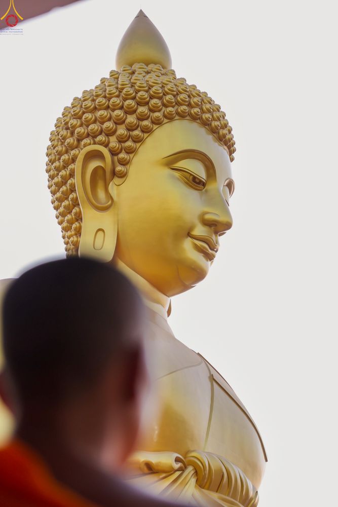 ภาพ No.302810:วันที่ 24 มกราคม พ.ศ. 2569 พิธีจุดประทีปธรรมถวายเป็นพุทธบูชา  และบูชาธรรมมหาปูชนียาจารย์  ณ อาคารธรรมยาตรา กตัญญูบูชามหาปูชนียาจารย์  ตรงข้ามวัดปากน้ำภาษีเจริญ จ.กรุงเทพมหานคร ในโครงการธรรมยาตรา กตัญญูบูชา มหาปูชนียาจารย์ พระมงคลเทพมุนี(สด จนฺทสโร) พระผู