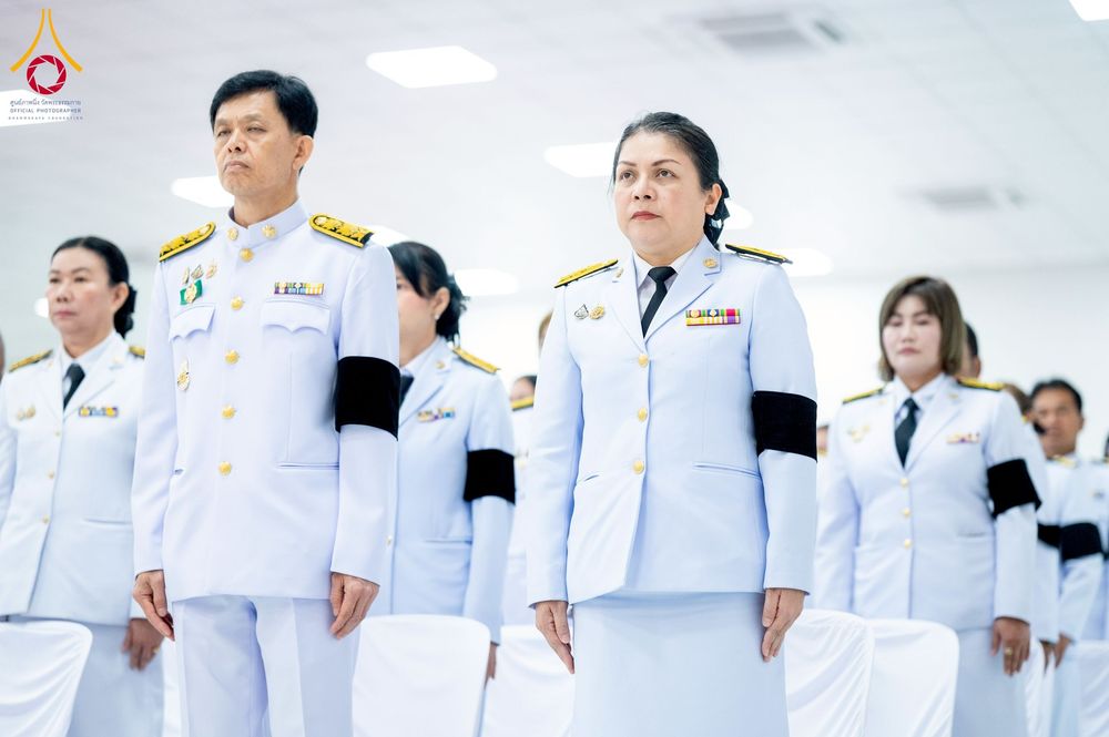 ภาพ No.276110:วันที่ 5 ธันวาคม พ.ศ. 2568 พสกนิกรอำเภอคลองหลวง พร้อมใจบำเพ็ญกุศลอุทิศถวาย “ในหลวงรัชกาลที่ 9” น้อมรำลึกในพระมหากรุณาธิคุณ เนื่องในวันคล้ายวันพระบรมราชสมภพ วันชาติ และวันพ่อแห่งชาติ ณ อาคารปลูกศรัทธา 2 วัดพระธรรมกาย อำเภอคลองหลวง จังหวัดปทุมธานี