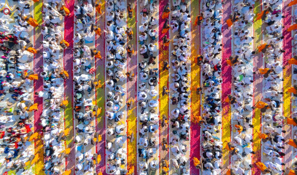 ภาพ No.292946:วันที่ 11 มกราคม พ.ศ. 2569 พิธีต้อนรับพระธรรมยาตรา ณ อนุสรณ์สถานลำดับที่ 3 (ภาพชุดที่ 2) สถานที่เกิดในเพศสมณะ วัดสองพี่น้อง อำเภอสองพี่น้อง จังหวัดสุพรรณบุรี ในโครงการธรรมยาตรา กตัญญูบูชา มหาปูชนียาจารย์ พระมงคลเทพมุนี(สด จนฺทสโร) พระผู้ปราบมาร อนุสรณ์สถ