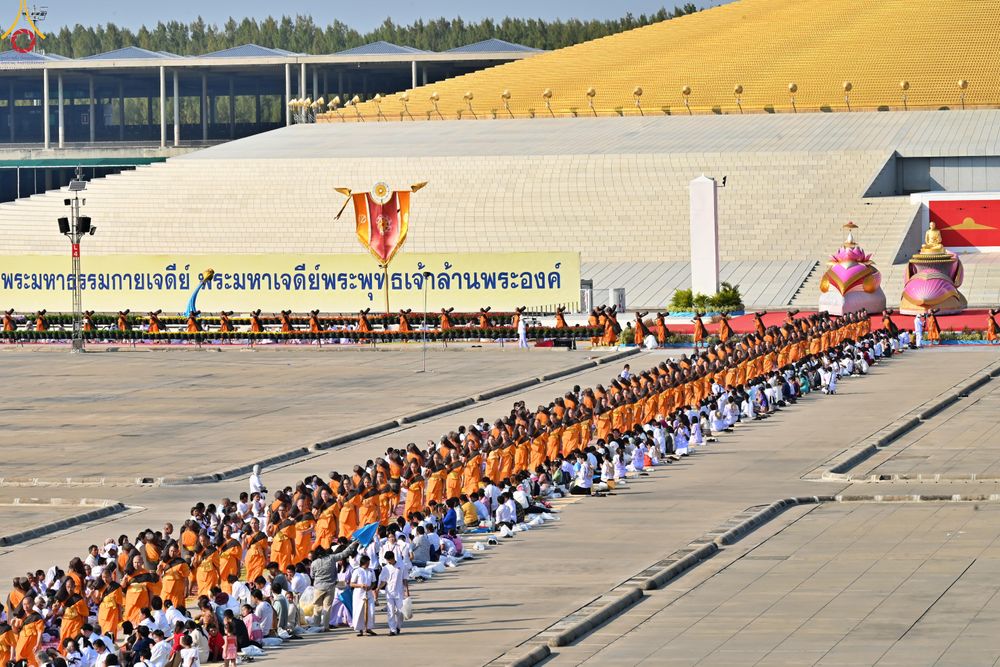 ภาพ No.306044:วันที่ 25 มกราคม พ.ศ. 2569 พิธีต้อนรับพระธรรมยาตรา วัดพระธรรมกาย(ภาพชุดที่ 4) ในโครงการธรรมยาตรา กตัญญูบูชา มหาปูชนียาจารย์ พระมงคลเทพมุนี(สด จนฺทสโร) พระผู้ปราบมาร อนุสรณ์สถาน 7 แห่ง ปีที่ 14