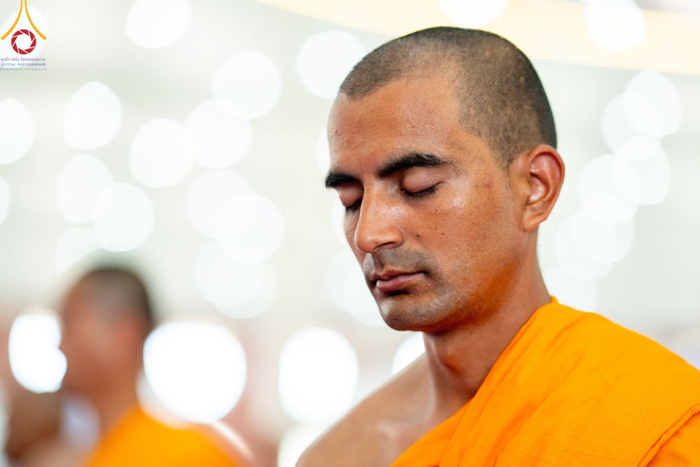 ภาพ No.315234:​วันอาทิตย์ที่ 22 มีนาคม พ.ศ.2569 สามเณรธรรมทายาทเนปาล 500 รูป ฟังธรรม สวดมนต์ ปฏิบัติธรรมร่วมกัน  ณ International Assembly and Meditation Hall Lumbini