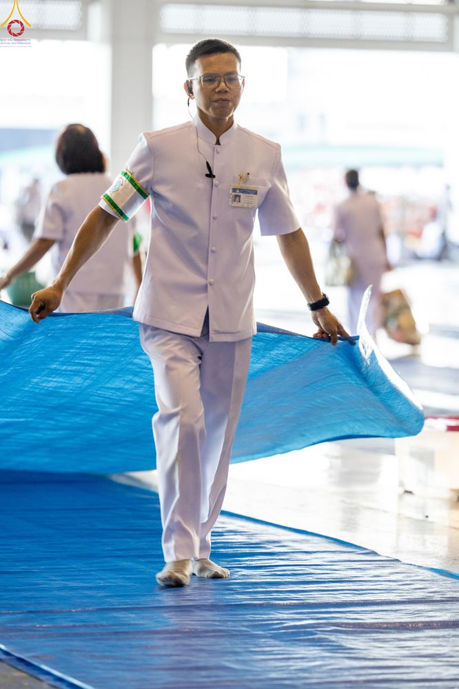 ภาพ No.311378:วันอาทิตย์ต้นเดือนที่ 1 มีนาคม พ.ศ.2569 พิธีตักบาตร และ พิธีบูชาข้าวพระ ณ สภาธรรมกายสากล วัดพระธรรมกาย