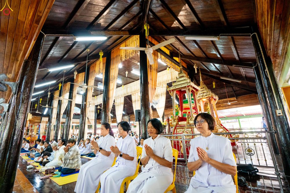 ภาพ No.293216:วันที่ 12 มกราคม พ.ศ. 2569 พิธีทอดผ้าป่าทำนุบำรุงศาสนสถาน ณ วัดคู้สลอดวุฒิโสภณ อ.ลาดบัวหลวง จ.พระนครศรีอยุธยา ในโครงการธรรมยาตรา กตัญญูบูชา มหาปูชนียาจารย์ พระมงคลเทพมุนี(สด จนฺทสโร) พระผู้ปราบมาร อนุสรณ์สถาน 7 แห่ง ปีที่ 14