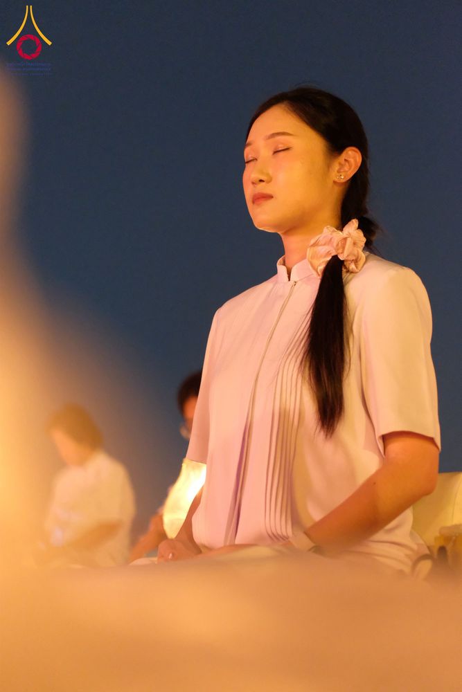 ภาพ No.307139:วันที่ 31 มกราคม พ.ศ. 2569  พิธีจุดประทีปธรรมถวายเป็นพุทธบูชา  และบูชาธรรมมหาปูชนียาจารย์ (ภาพชุดที่ 1) ณ วัดพระธรรมกาย ปทุมธานี ในโครงการธรรมยาตรา กตัญญูบูชา มหาปูชนียาจารย์ พระมงคลเทพมุนี(สด จนฺทสโร) พระผู้ปราบมาร อนุสรณ์สถาน 7 แห่ง ปีที่ 14