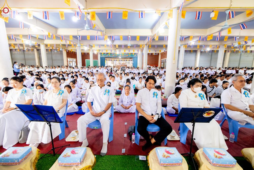 ภาพ No.301268:วันที่ 22 มกราคม พ.ศ. 2569 พิธีทอดผ้าป่าทำนุบำรุงศาสนสถาน ณ วัดใหม่พิบูลย์ผล อ.สองพี่น้อง จ.สุพรรณบุรี ในโครงการธรรมยาตรา กตัญญูบูชา มหาปูชนียาจารย์ พระมงคลเทพมุนี(สด จนฺทสโร) พระผู้ปราบมาร อนุสรณ์สถาน 7 แห่ง ปีที่ 14