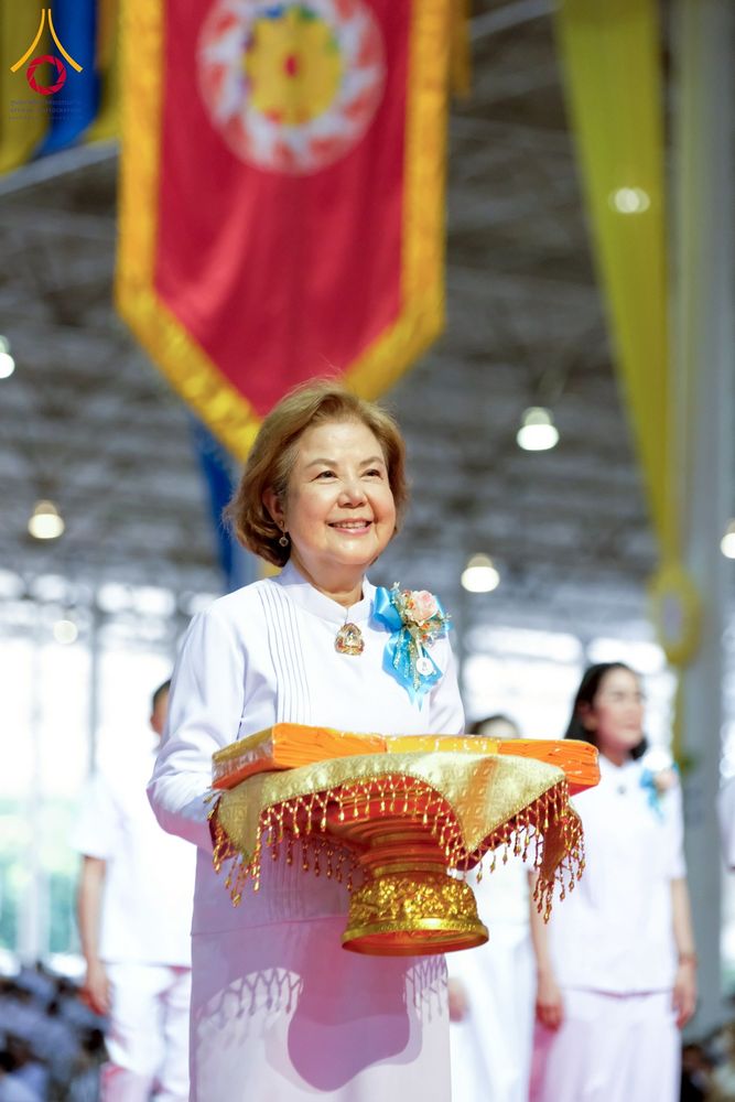 ภาพ No.264569:วันอาทิตย์ที่ 2 พฤศจิกายน พ.ศ. 2568 พิธีทอดกฐินสามัคคี ณ สภาธรรมกายสากล วัดพระธรรมกาย