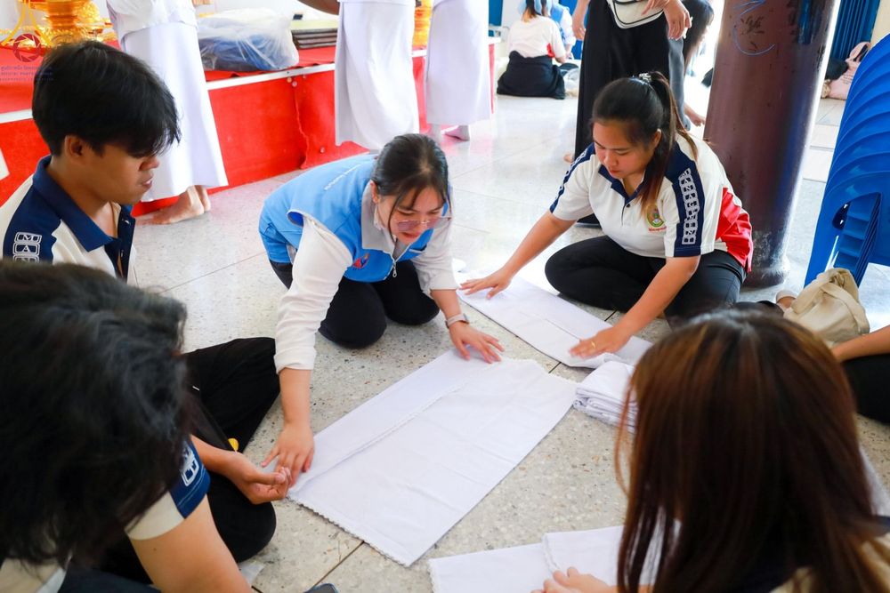 ภาพ No.199616:พิธีทอดผ้าป่าทำนุบำรุงศาสนสถาน ณ วัดศิลามูล ตำบลหินมูล อำเภอบางเลน จังหวัดนครปฐม ในโครงการธรรมยาตรา กตัญญูบูชา มหาปูชนียาจารย์ พระมงคลเทพมุนี(สด จนฺทสโร) พระผู้ปราบมาร อนุสรณ์สถาน 7 แห่ง ปีที่ 13 วันที่ 21 มกราคม พ.ศ. 2568