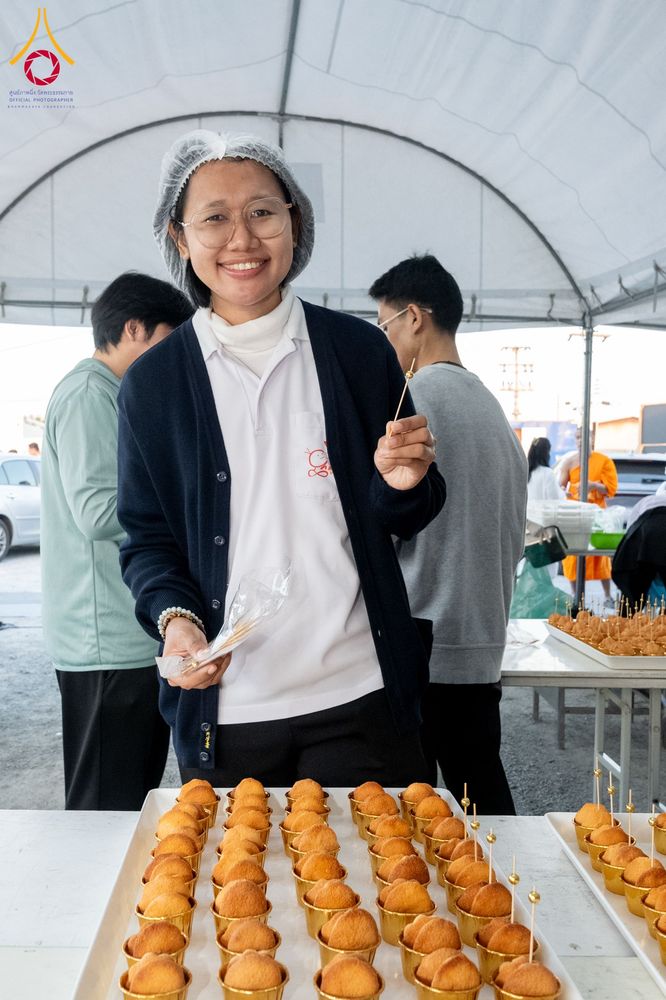 ภาพ No.289872:วันที่ 8 มกราคม พ.ศ. 2569 พิธีถวายภัตตาหารเป็นสังฆทาน แด่พระธรรมยาตรา ณ อนุสรณ์สถานคลองบางนางแท่น อ.สามพราน จ.นครปฐม ในโครงการธรรมยาตรา กตัญญูบูชา มหาปูชนียาจารย์ พระมงคลเทพมุนี(สด จนฺทสโร) พระผู้ปราบมาร อนุสรณ์สถาน 7 แห่ง ปีที่ 14