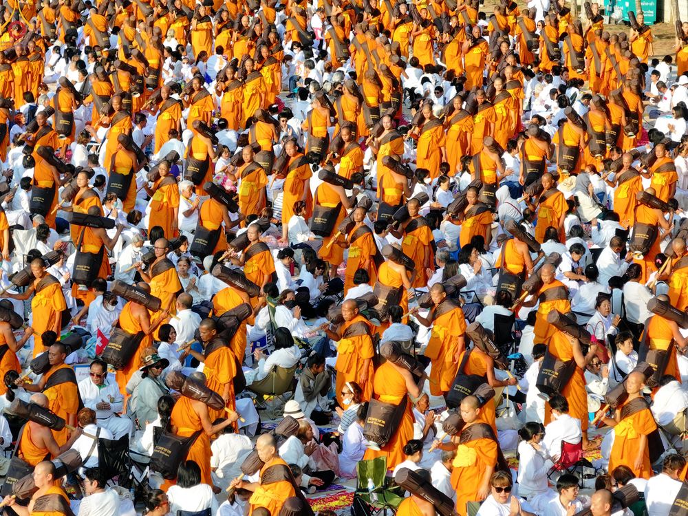 ภาพ No.289718:วันที่ 7 มกราคม พ.ศ. 2569 พิธีต้อนรับพระธรรมยาตรา ณ อนุสรณ์สถานลำดับที่ 2 สถานที่ตั้งมโนปณิธานบวชตลอดชีวิต อนุสรณ์สถานคลองบางนางแท่น อ.สามพราน จ.นครปฐม ในโครงการธรรมยาตรา กตัญญูบูชา มหาปูชนียาจารย์ พระมงคลเทพมุนี(สด จนฺทสโร) พระผู้ปราบมาร อนุสรณ์สถาน 7 แ