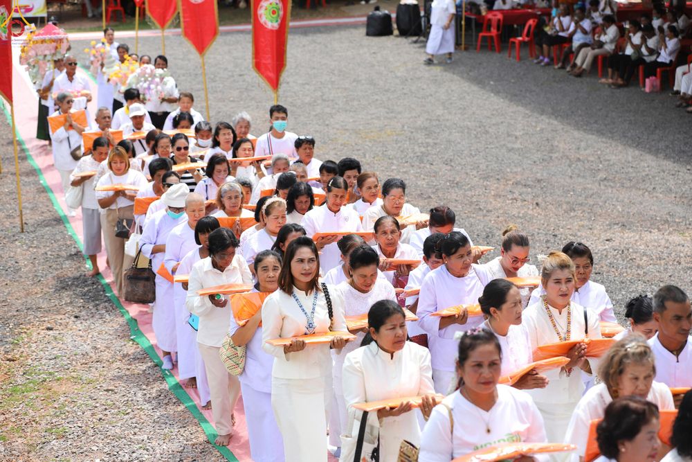 ภาพ No.281849:วันที่ 28 ตุลาคม พ.ศ 2568 พิธีทอดกฐินสามัคคีทั่วไทย 30,000 วัด  โดยคณะศิษยานุศิษย์ บูชาธรรม 81 ปี  หลวงพ่อธัมมชโย ณ ศูนย์ปฏิบัติธรรมพัทลุง