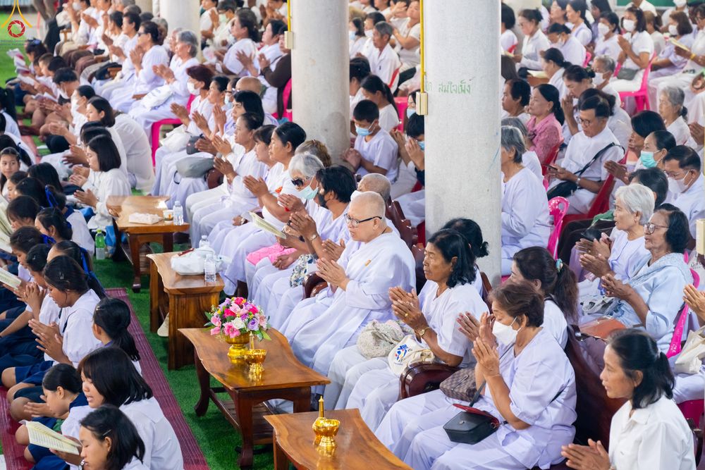 ภาพ No.301245:วันที่ 22 มกราคม พ.ศ. 2569 พิธีทอดผ้าป่าทำนุบำรุงศาสนสถาน ณ วัดใหม่พิบูลย์ผล อ.สองพี่น้อง จ.สุพรรณบุรี ในโครงการธรรมยาตรา กตัญญูบูชา มหาปูชนียาจารย์ พระมงคลเทพมุนี(สด จนฺทสโร) พระผู้ปราบมาร อนุสรณ์สถาน 7 แห่ง ปีที่ 14