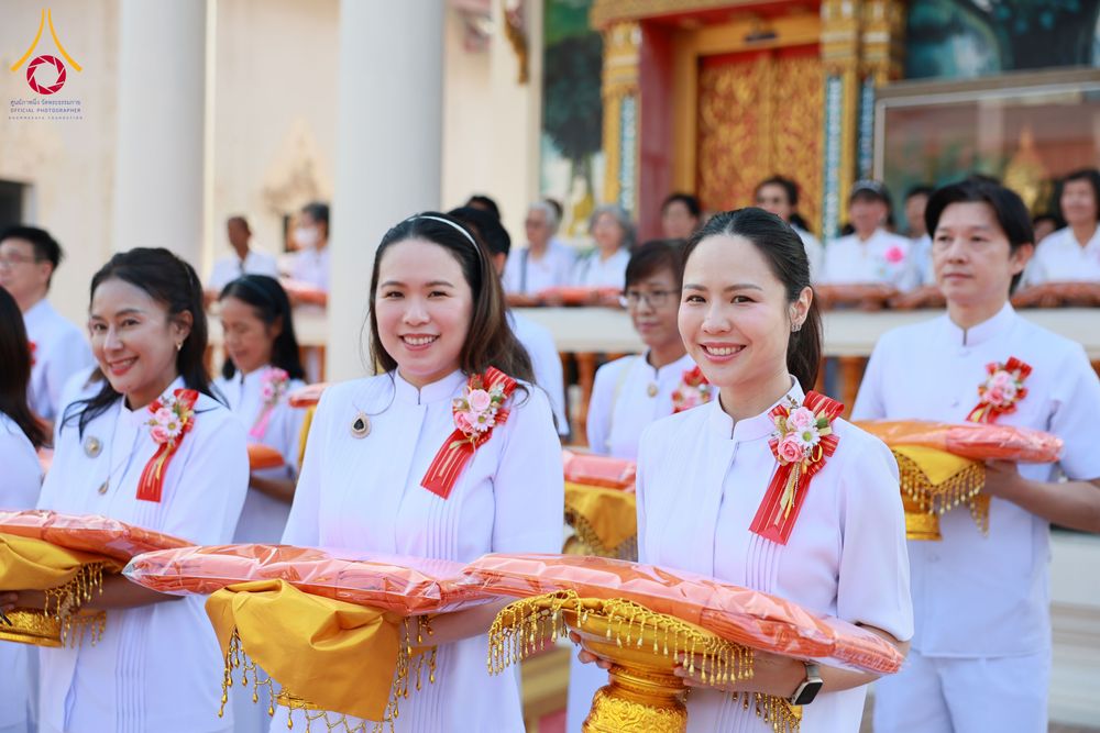 ภาพ No.296452:วันที่ 16 มกราคม พ.ศ. 2569 พิธีทอดผ้าป่าทำนุบำรุงศาสนสถาน ณ วัดสิงห์ ต.บางคูเวียง อ.บางกรวย จ.นนทบุรี อนุสรณ์สถานลำดับที่ 4 สถานที่เกิดด้วยกายธรรม ในโครงการธรรมยาตรา กตัญญูบูชา มหาปูชนียาจารย์ พระมงคลเทพมุนี(สด จนฺทสโร) พระผู้ปราบมาร อนุสรณ์สถาน 7 แห่ง ป