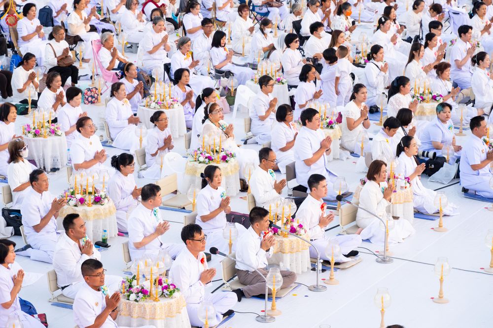 ภาพ No.302116:วันที่ 23 มกราคม พ.ศ. 2569 พิธีจุดประทีปธรรมถวายเป็นพุทธบูชา และบูชาธรรมมหาปูชนียาจารย์  ณ อนุสรณ์สถานลำดับที่ 5 สถานที่เผยแผ่วิชชาธรรมกายครั้งแรก อนุสรณ์สถานบางปลา วัดบางปลา อำเภอบางเลน จังหวัดนครปฐม ในโครงการธรรมยาตรา กตัญญูบูชา มหาปูชนียาจารย์ พระมงคล