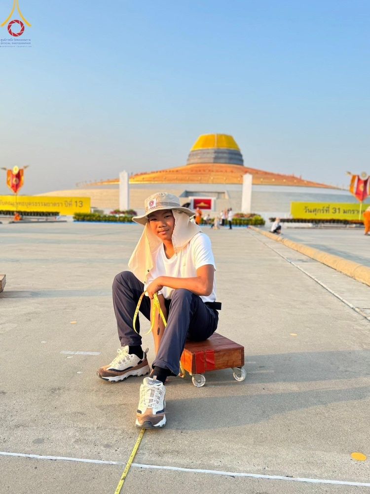 ภาพ No.208208:V.55 สารพัดV สารพัดดี ที่วัดพระธรรมกาย ในโครงการธรรมยาตรา กตัญญูบูชา มหาปูชนียาจารย์ พระมงคลเทพมุนี (สด จนฺทสโร) พระผู้ปราบมาร อนุสรณ์สถาน 7 แห่ง ปีที่ 13 ระหว่างวันที่ 2-31 มกราคม พ.ศ. 2568
