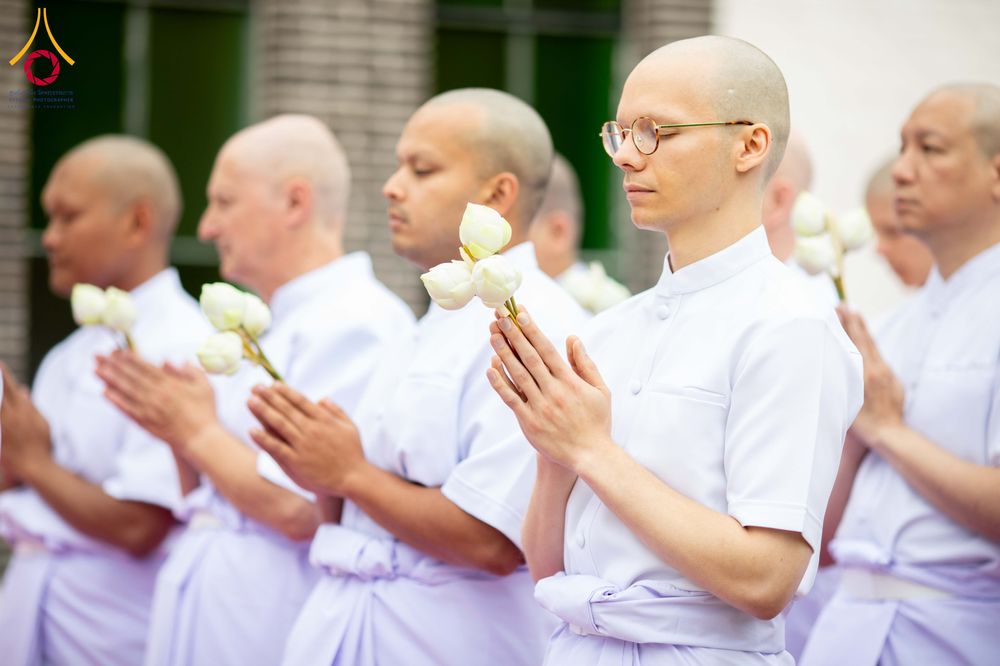 ภาพ No.336771:วันที่ 14 มิถุนายน พ.ศ. 2569 พิธีอุปสมบทธรรมทายาท นานาชาติยุโรปรุ่นที่ 11 เบลเยียม