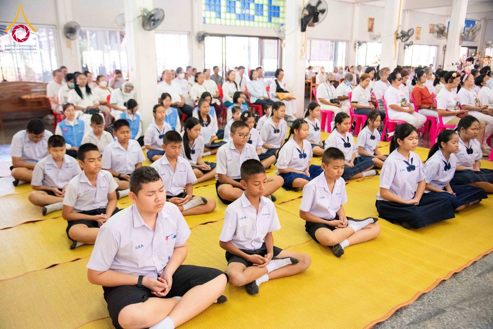 ภาพ No.305155:วันที่ 28 มกราคม พ.ศ. 2569 พิธีทอดผ้าป่าทำนุบำรุงศาสนสถาน ณ วัดเกิดการอุดม อ.คลองหลวง จ.ปทุมธานี ในโครงการธรรมยาตรา กตัญญูบูชา มหาปูชนียาจารย์ พระมงคลเทพมุนี(สด จนฺทสโร) พระผู้ปราบมาร อนุสรณ์สถาน 7 แห่ง ปีที่ 14