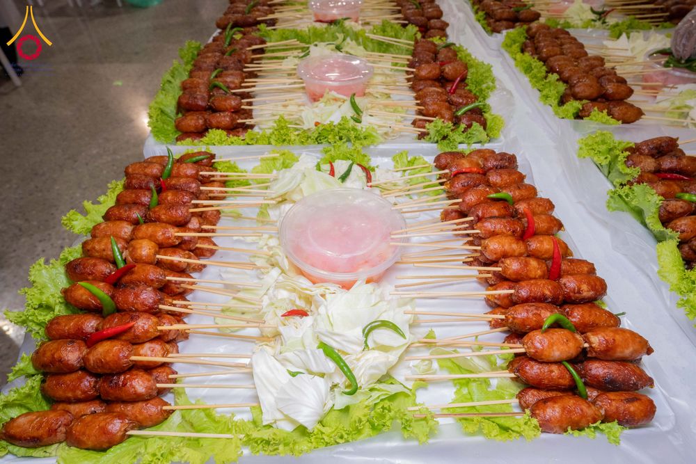 ภาพ No.303577:วันที่ 27 มกราคม พ.ศ. 2569 พิธีถวายภัตตาหารเป็นสังฆทาน แด่พระธรรมยาตรา ณ วัดพระธรรมกาย  จังหวัดปทุมธานี ในโครงการธรรมยาตรา กตัญญูบูชา มหาปูชนียาจารย์ พระมงคลเทพมุนี(สด จนฺทสโร) พระผู้ปราบมาร อนุสรณ์สถาน 7 แห่ง ปีที่ 14