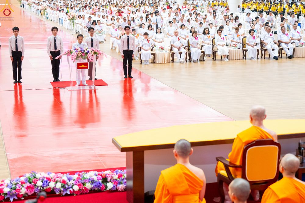 ภาพ No.311926:วันอังคารที่ 3 มีนาคม พ.ศ.2569 พิธีมอบโล่วัชรเกียรติยศ โครงการตอบปัญหาธรรมะทางก้าวหน้า ครั่งที่ 43, พิธีมอบโล่วัชรเกียรติยศ โครงการสอบตอบปัญหาศีลธรรม เพื่อสันติภาพโลก (World-Pec) ครั้งที่ 19 ณ สภาธรรมกายสากล วัดพระธรรมกาย