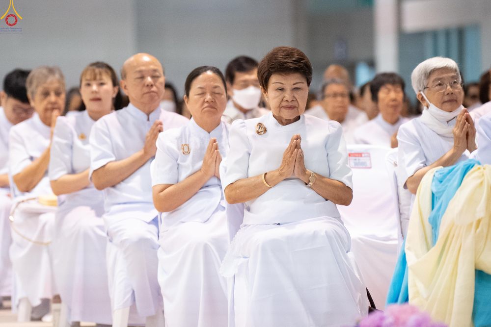 ภาพ No.337893:วันอาทิตย์ต้นเดือน 5 กรกฎาคม พ.ศ.2569 พิธีบูชาข้าวพระ ณ สภาธรรมกายสากล วัดพระธรรมกาย