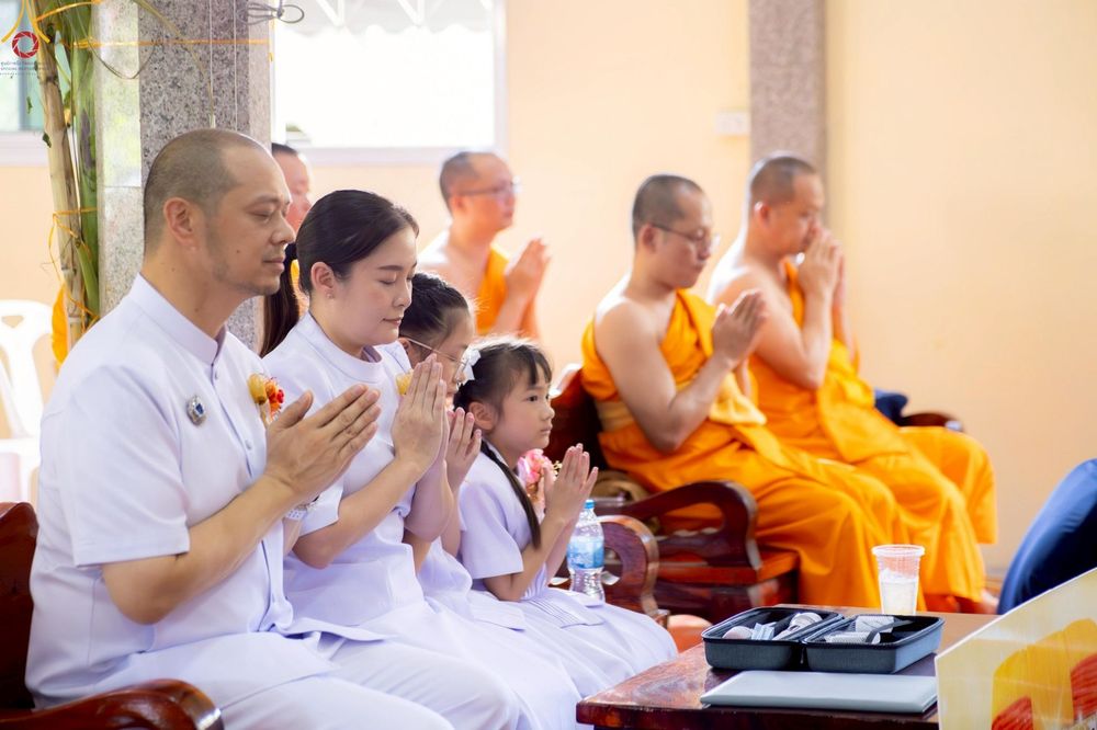 ภาพ No.257744:วันที่ 18 ตุลาคม พ.ศ. 2568 พิธีทอดกฐินสามัคคีทั่วไทย 30,000 วัด โดยคณะศิษยานุศิษย์ บูชาธรรม 81 ปี หลวงพ่อธัมมชโย ณ วัดร่มโพธิ์ทองสันติสุข จังหวัดชลบุรี