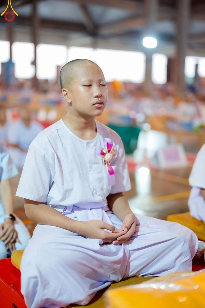 ภาพ No.214578:วันศุกร์ที่ 4 เมษายน พ.ศ.2568 นาคธรรมทายาทตักบาตรพระพี่เลี้ยง ในโครงการบรรพชาสามเณร ฟื้นฟูพระพุทธศาสนาทั่วไทย ณ วิหารคด 22 วัดพระธรรมกาย