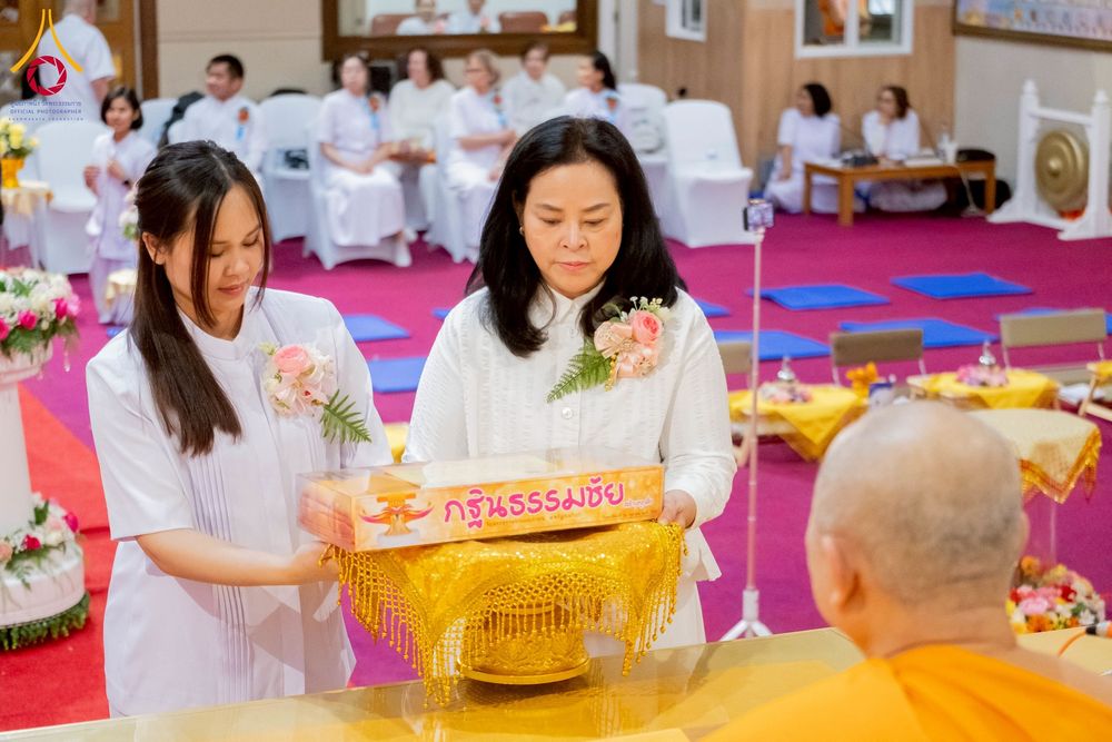 ภาพ No.274247:วันอาทิตย์ที่ 26 ตุลาคม พ.ศ. 2568  พิธีทอดกฐินธรรมชัย สร้างทุกสิ่ง ณ วัดพระธรรมกายออเรกอน ประเทศสหรัฐอเมริกา