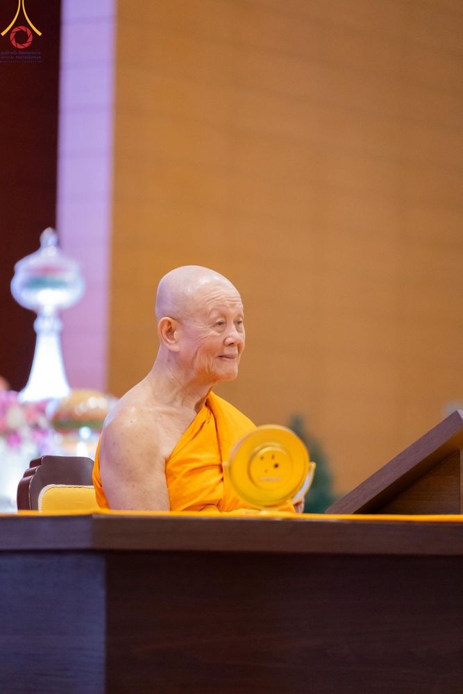 ภาพ No.177955:พิธีทอดผ้าป่าต้นสมบัติจักรพรรดิ ในวันอาทิตย์ที่ 1 ธันวาคม พ.ศ. 2567 ณ สภาธรรมกายสากล วัดพระธรรมกาย
