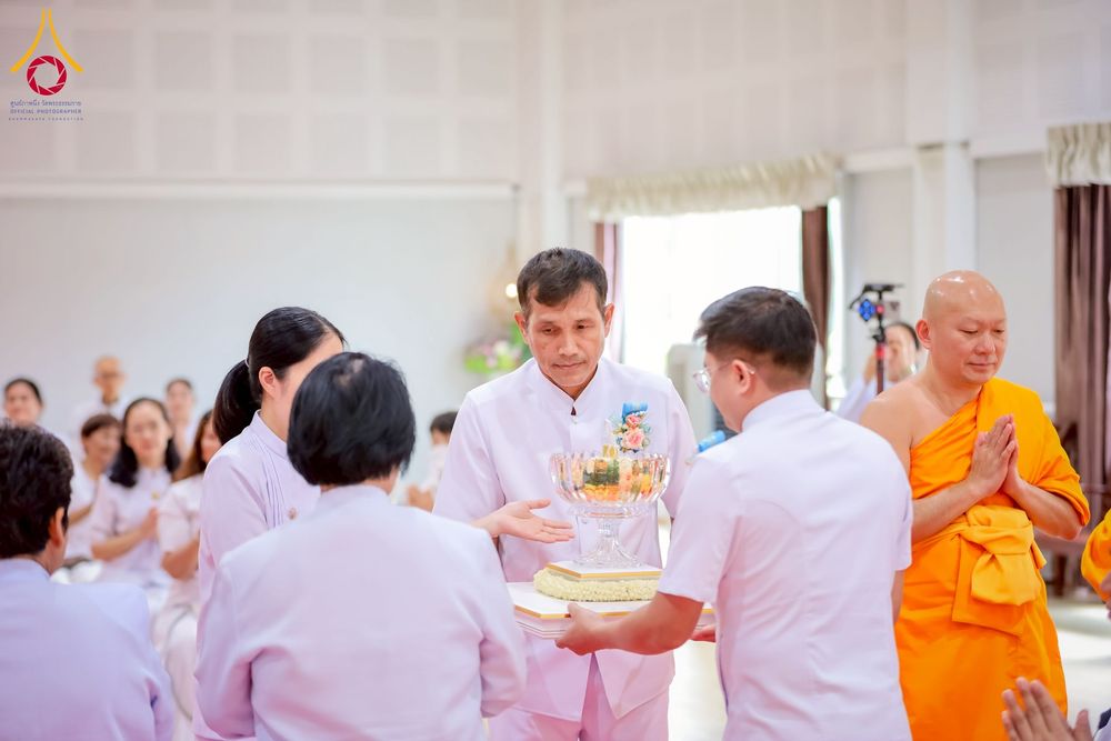 ภาพ No.254782:วันที่ 15 ตุลาคม พ.ศ. 2568 พิธีบรรจุพระบรมสารีริกธาตุภายในพระเกตุองค์พระประธาน สมโภชพระประธาน พระธรรมกาย ณ ศูนยอบรมเยาวชนกาญจนบุรี