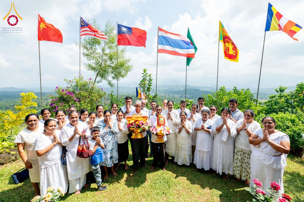 ภาพ No.175771:พิธีทอดผ้าป่าสมทบกฐิน ณ วัดอนุรุทธะอารนา เมืองมาตะเล ศรีลังกา โดยมูลนิธิธรรมกาย ในนามหลวงพ่อธัมมชโย วันที่ 7 พฤศจิกายน พ.ศ. 2567