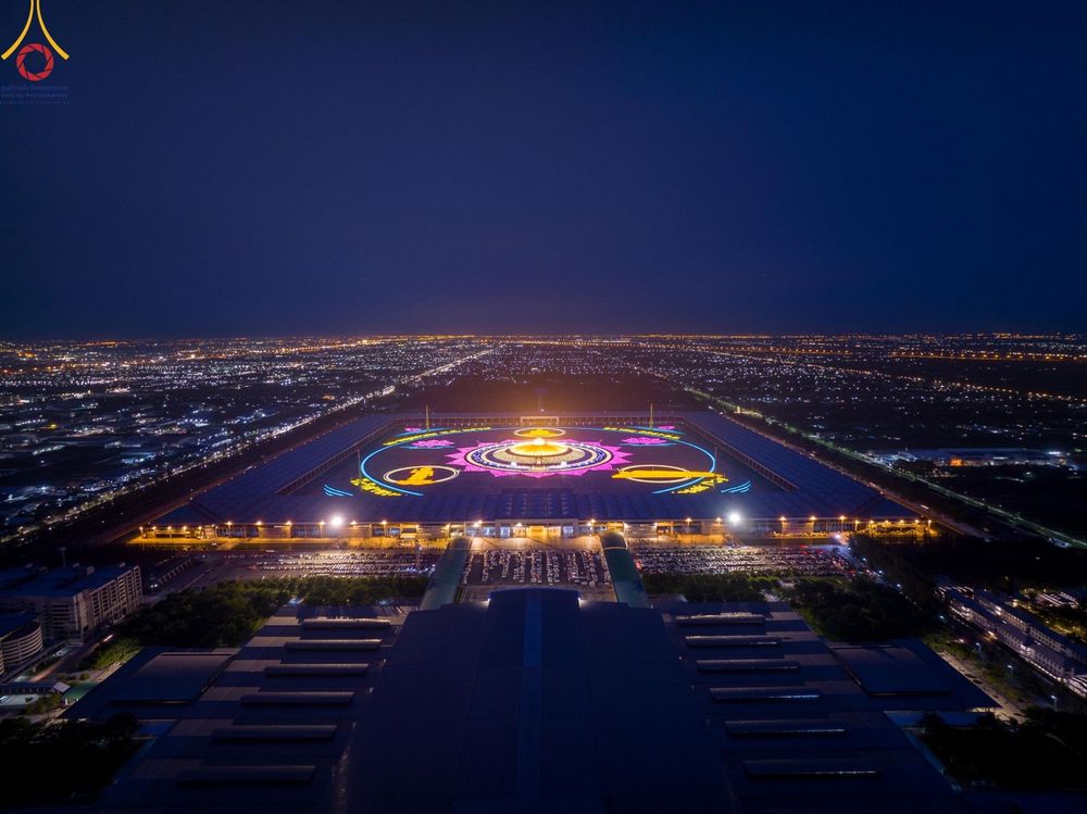 ภาพ No.279221:พิธีจุดวิสาขประทีป พิธีเวียนประทักษิณ ในวันวิสาขบูชา พุธที่ 22 พฤษภาคม พ.ศ. 2567 ( วันพระขึ้น 15 ค่ำ เดือน 6 ) ณ ลานธรรม พระมหาธรรมกายเจดีย์ วัดพระธรรมกาย จ.ปทุมธานี