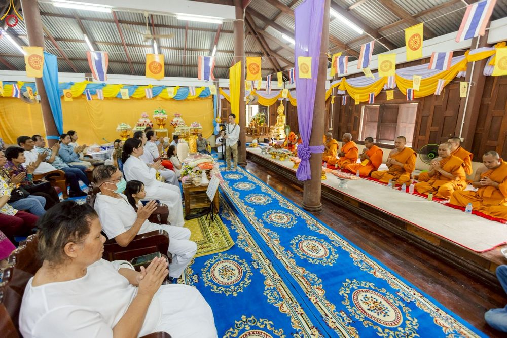 ภาพ No.262626:วันที่ 19 ตุลาคม พ.ศ. 2568 พิธีทอดกฐินสามัคคีทั่วไทย 30,000 วัด โดยคณะศิษยานุศิษย์ บูชาธรรม 81 ปี หลวงพ่อธัมมชโย ณ วัดหนองขาม ต.ห้วยทรายเหนือ อ.ชะอำ จ.เพชรบุรี