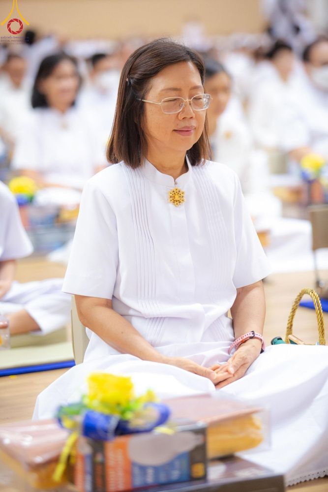 ภาพ No.145222:พิธีถวายผ้าอาบน้ำฝนและประทีปโคมไฟ ณ สภาธรรมกายสากล วัดพระธรรมกาย วันเสาร์ที่ 20 กรกฎาคม พ.ศ. 2567